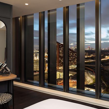 ホテル The Gantry London Curio Collection By Hilton エクステリア 写真