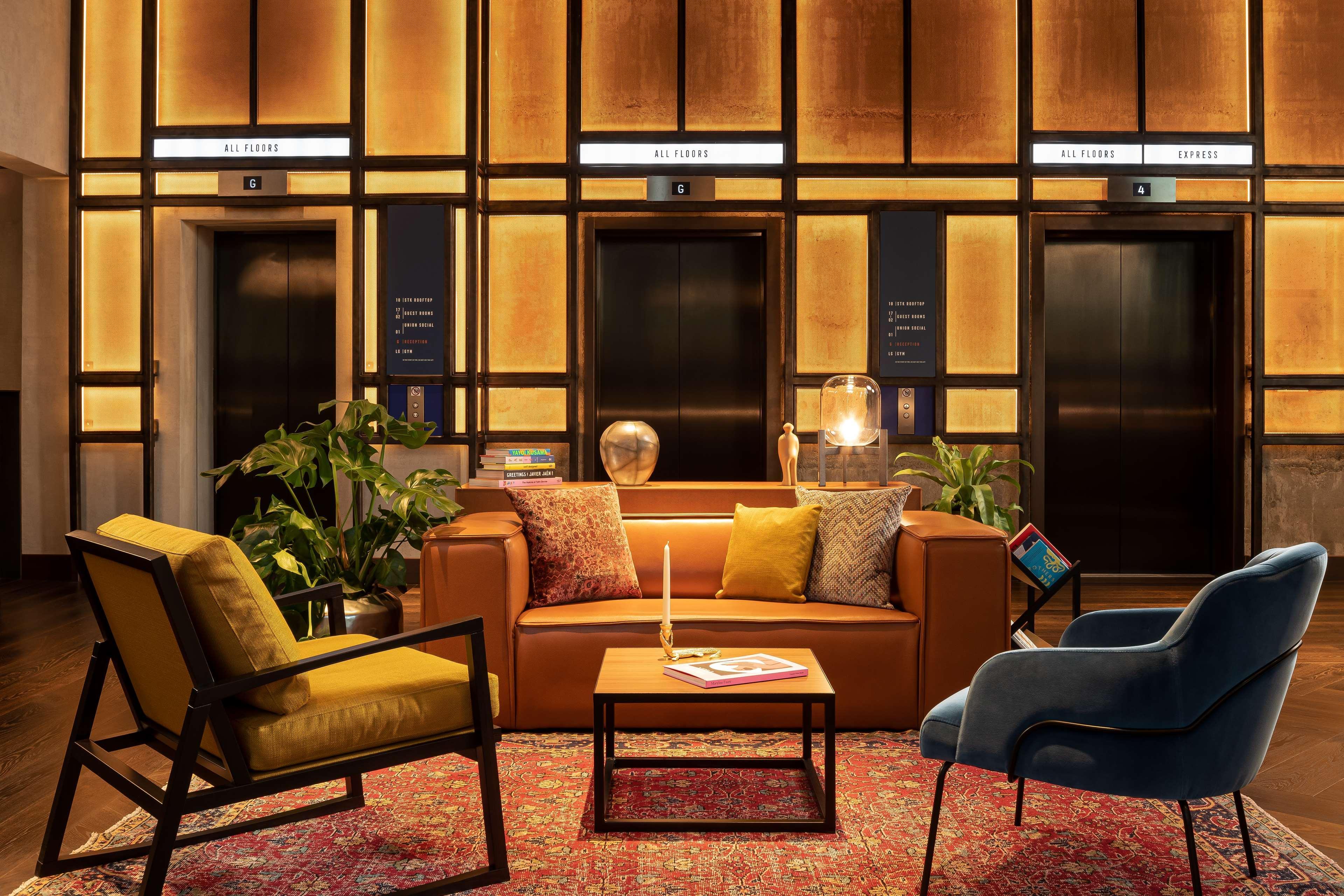 ホテル The Gantry London Curio Collection By Hilton エクステリア 写真